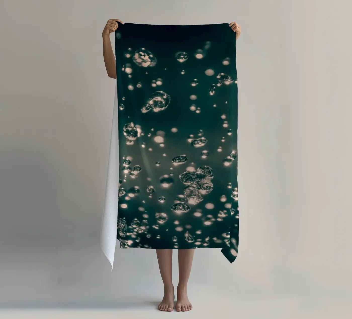 Gocce di pioggia danzanti telo mare da Katja Stehle Design