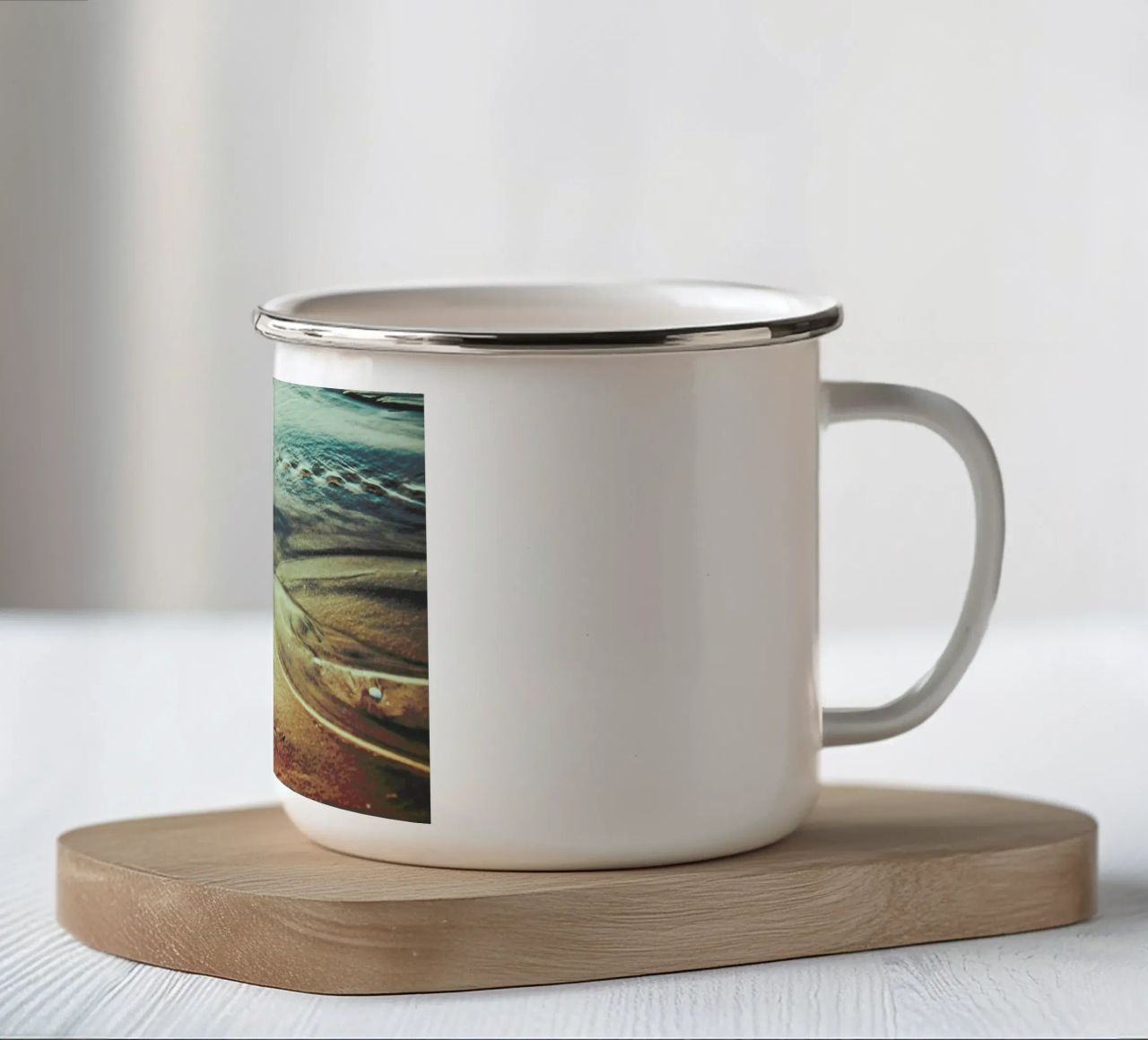 The Trace tazza in smalto da Pale Grain
