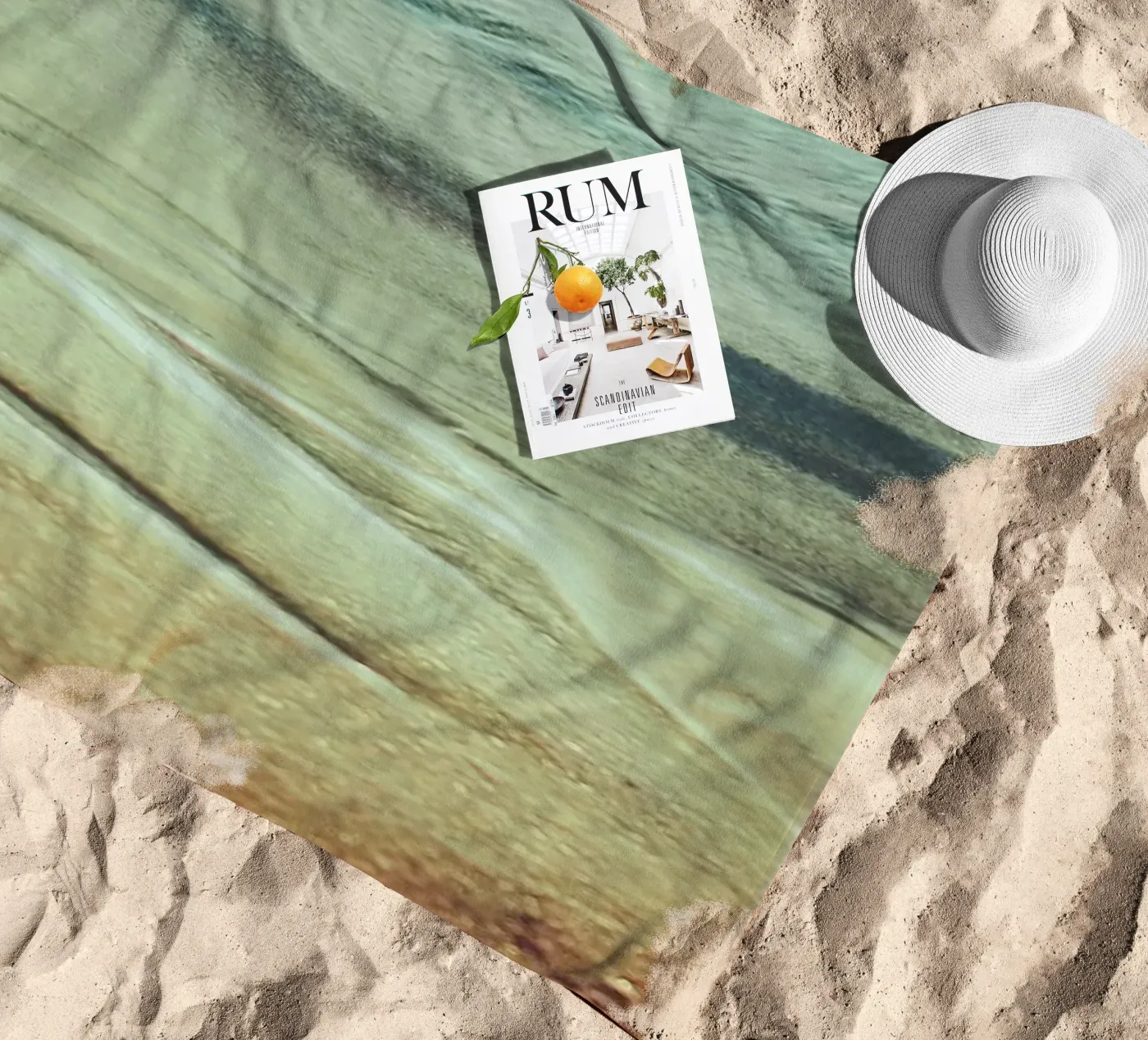 The Trace strandhanddoek van Pale Grain