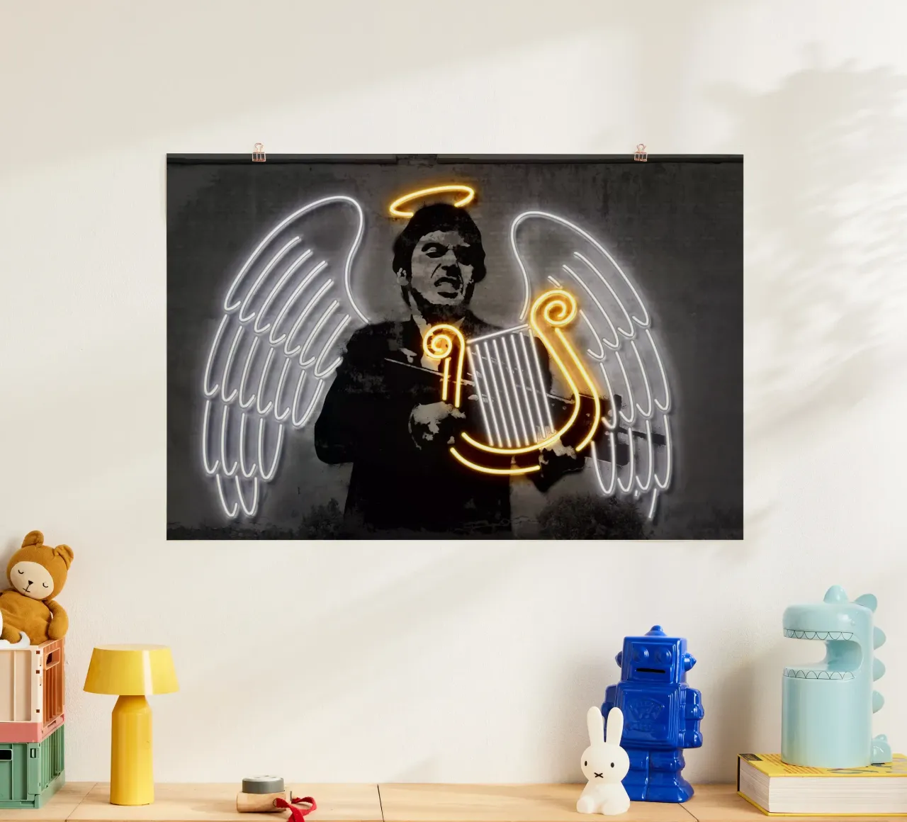 Fallen Angel poster con telaio in plastica da Octavian