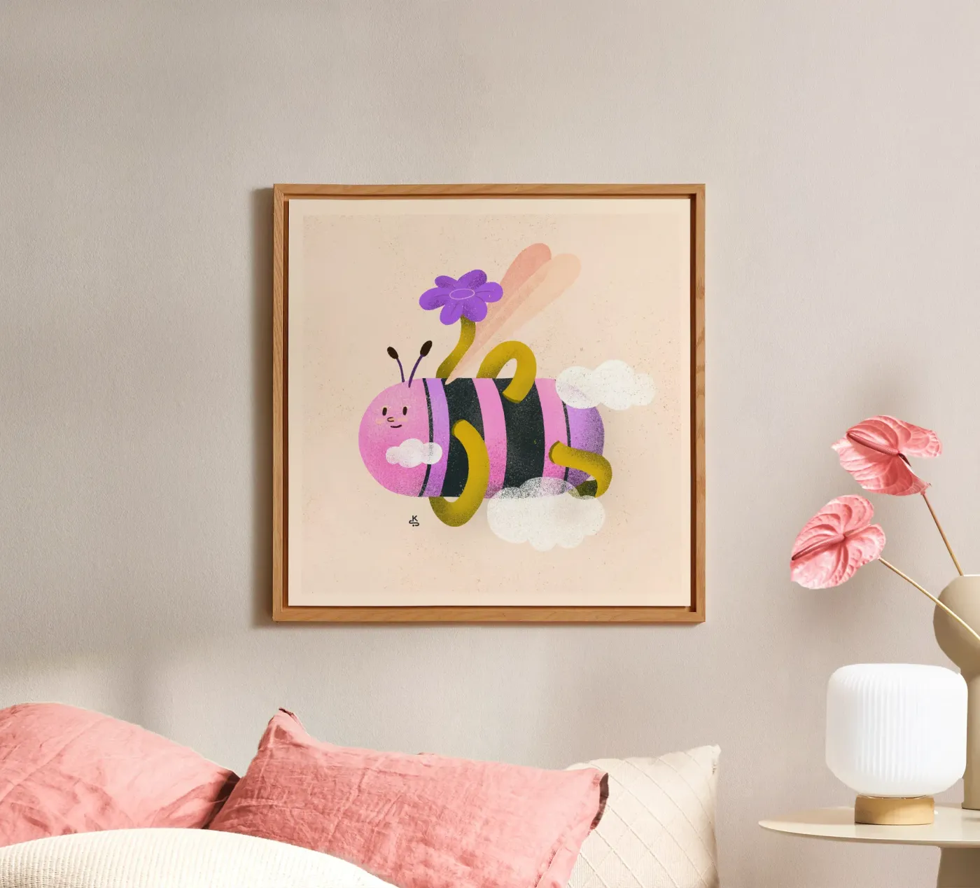 Bold bee forex plate by Bold & Beautiful