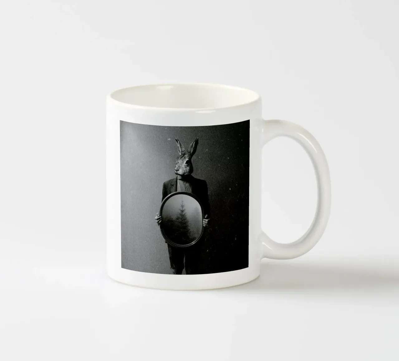 Animali nella mia stanza - Coniglio tazza in ceramica da Evgeniy Stepanets