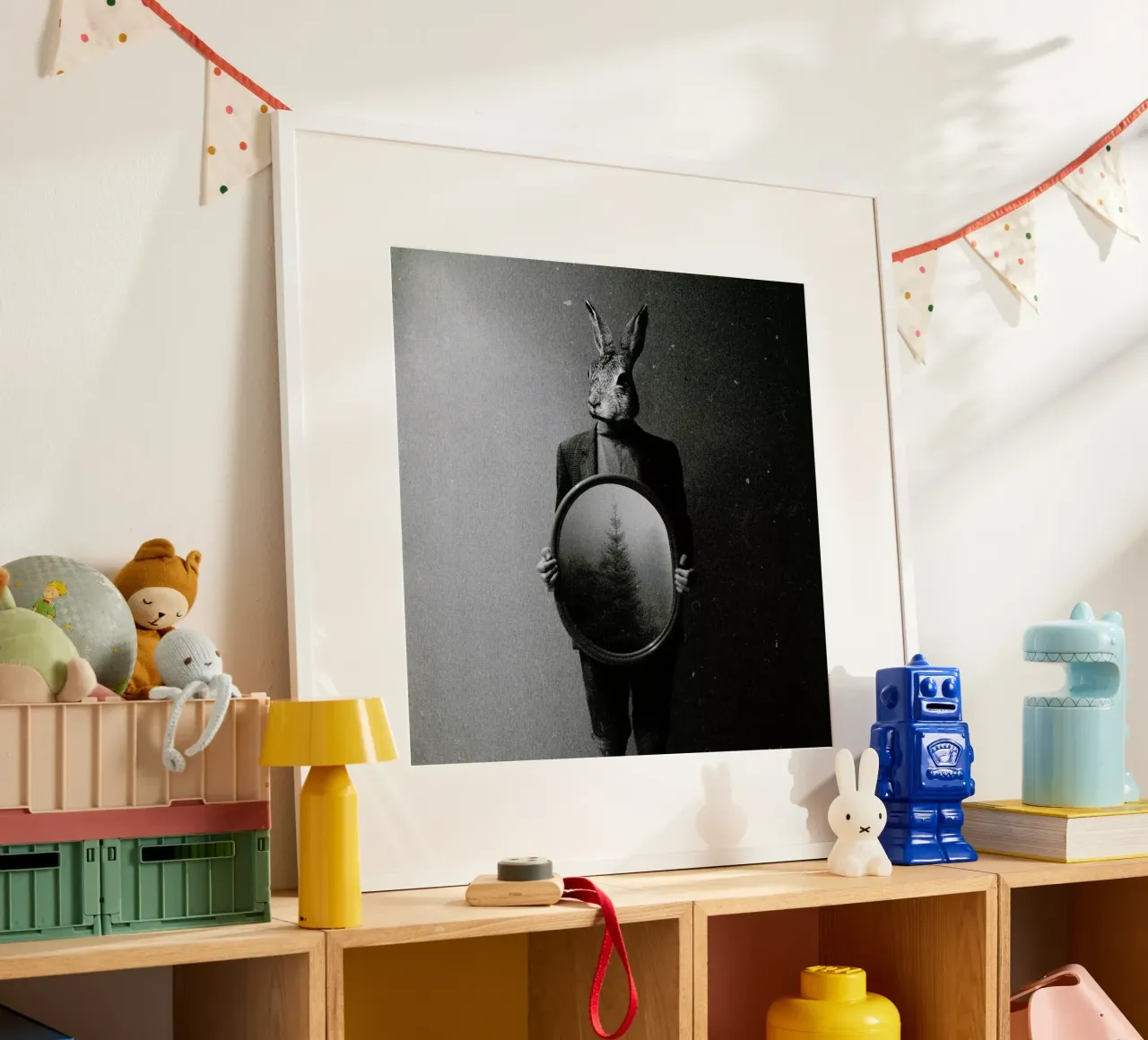 Animales en mi habitación - Conejo poster con marco de plástico de Evgeniy Stepanets