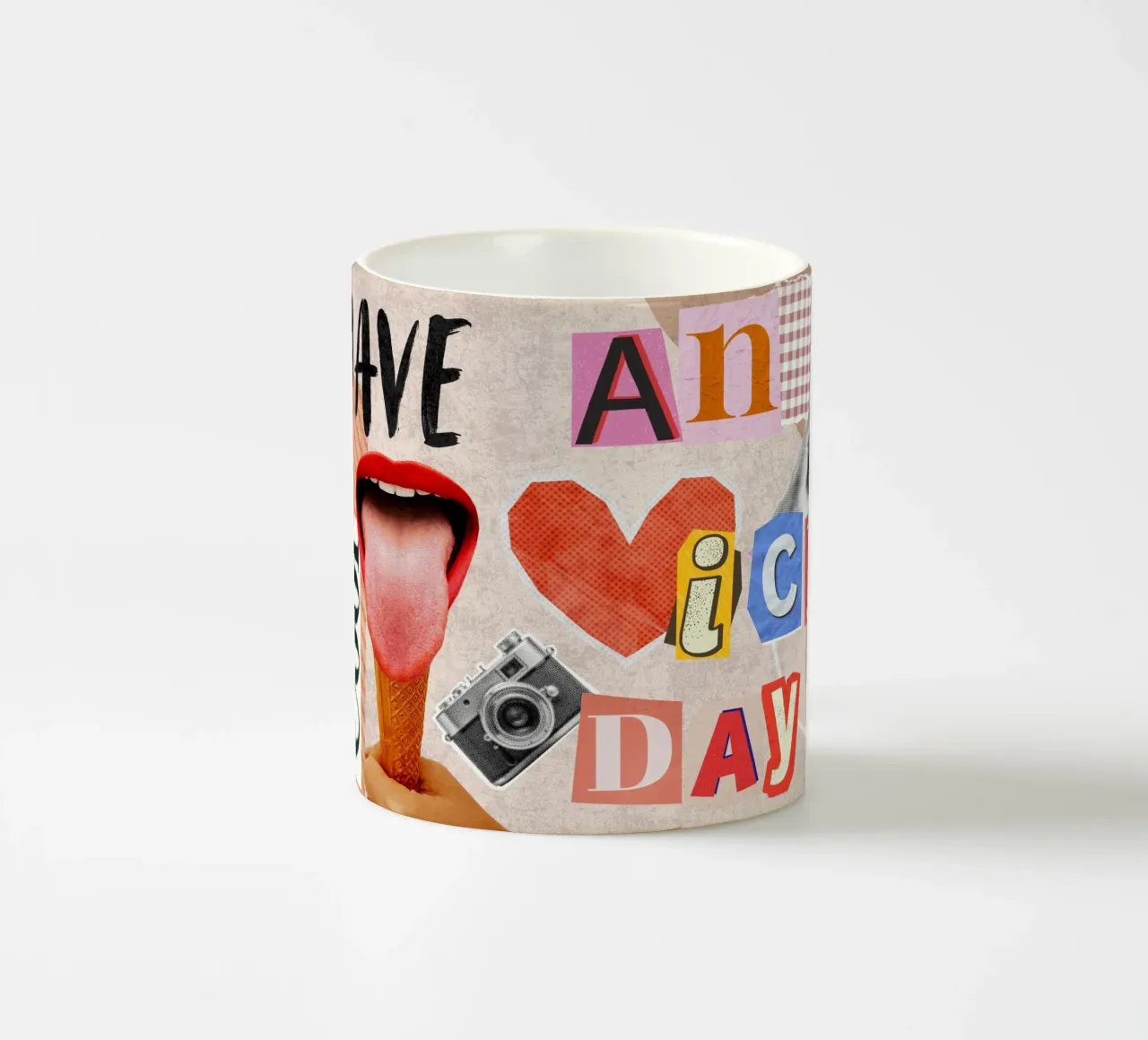 Have an ice day - cool & funny pun to be nice tazza in ceramica da Collage Quotes