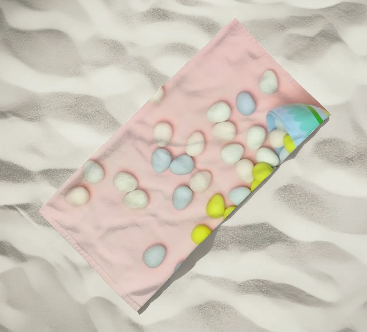 Easter Egg Spill telo mare da Juj Winn