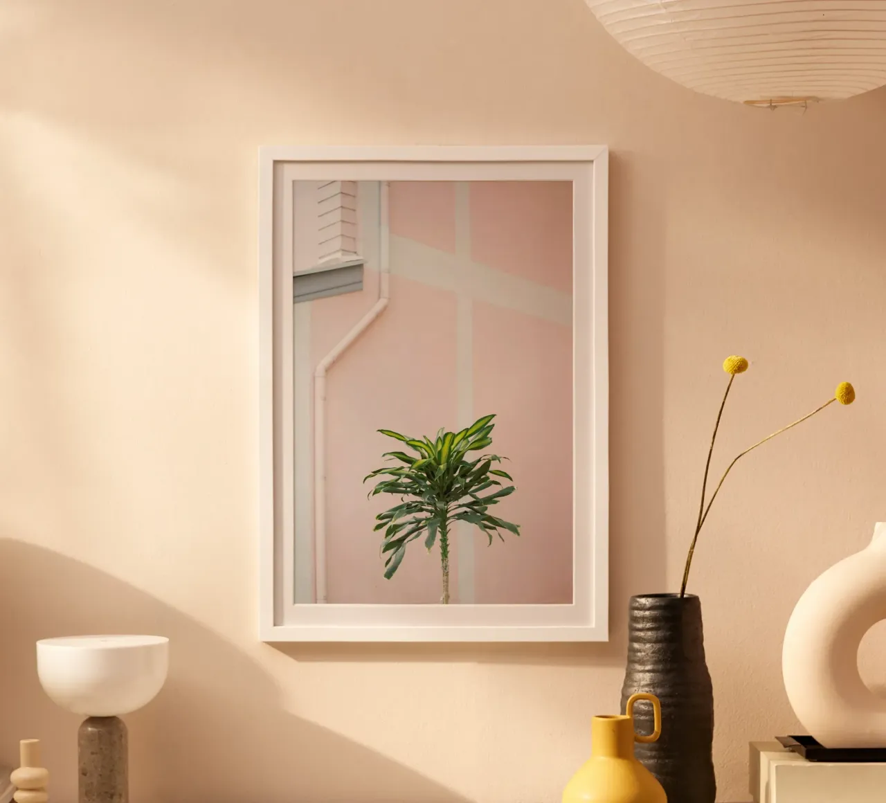 Pastel Palms poster con telaio in alluminio da Charlotte Curd