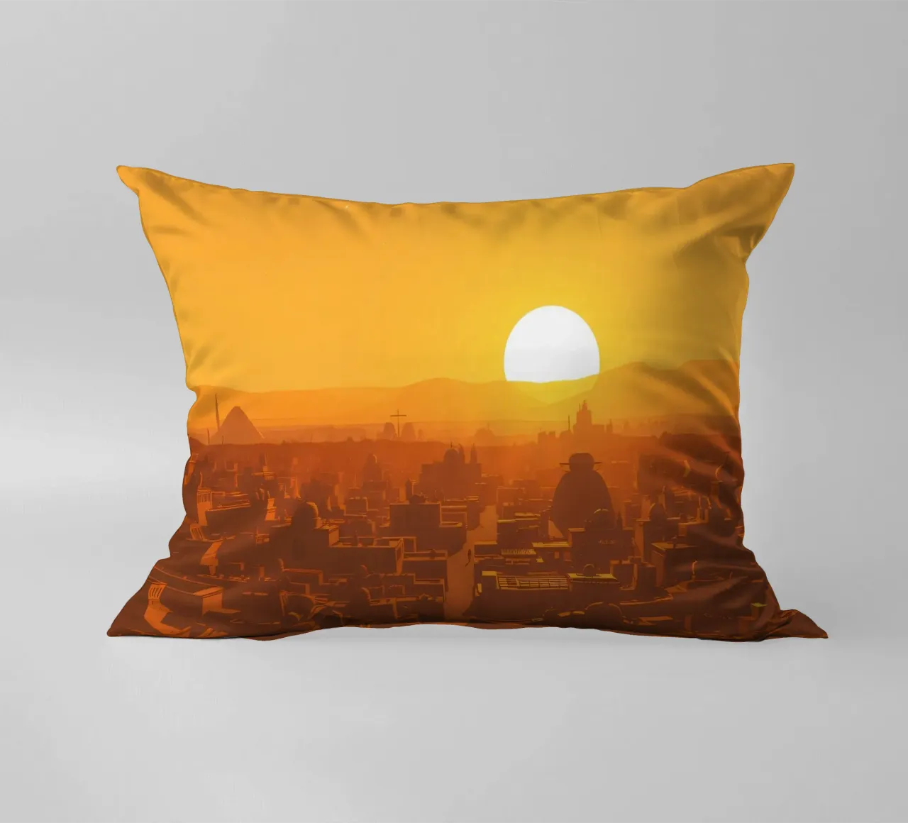Tramonto sulla città antica con sagome di persone che camminano cuscino da DesignDoodle