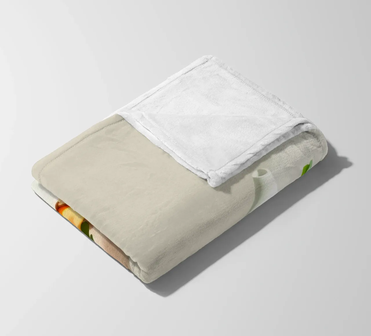 Una vivace composizione di frutta, verdura e noci fresche coperta in pile da DesignDoodle