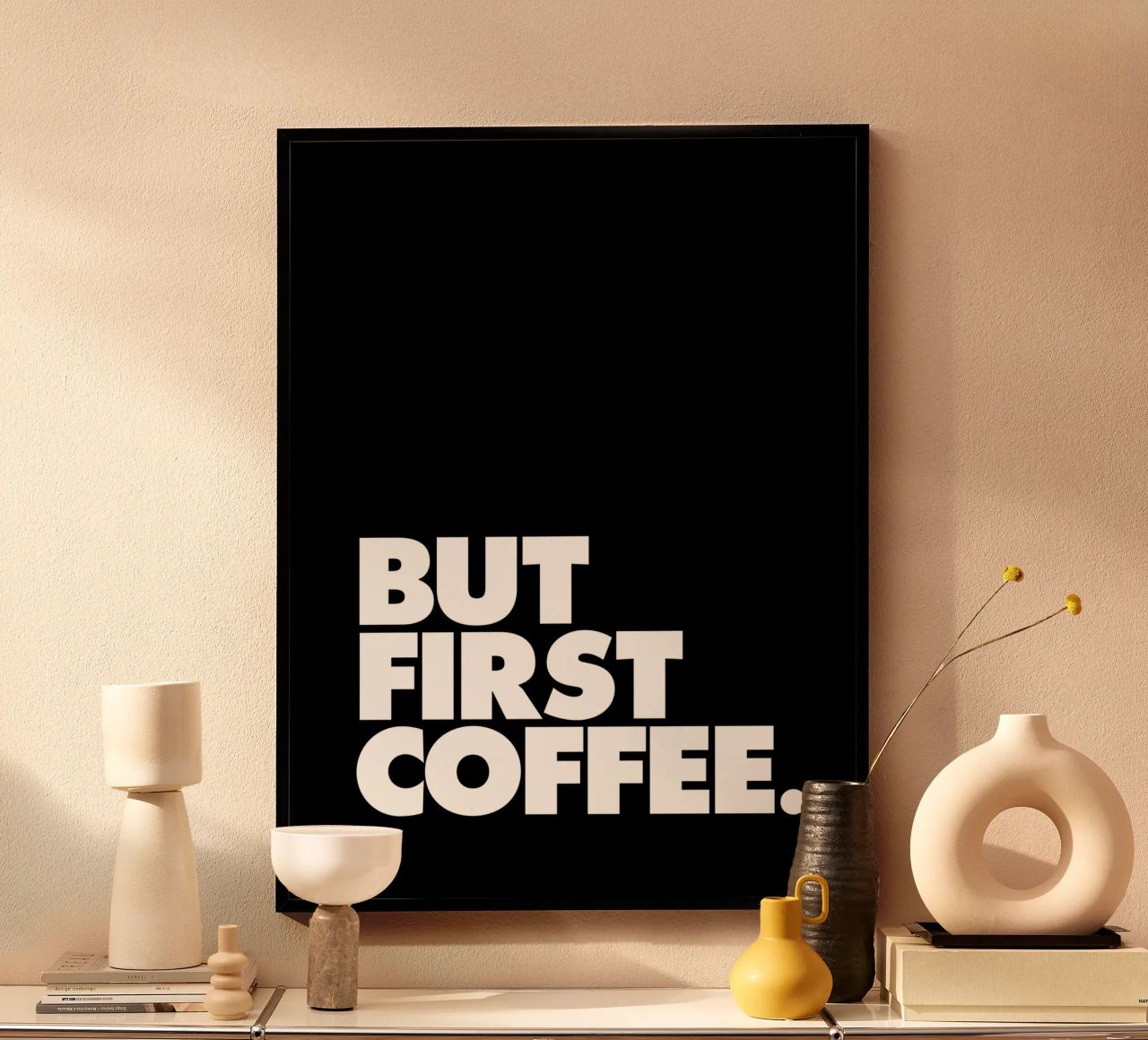 Aber zuerst Kaffee Schwarz-Weiß-Typografie drucken Poster von THE MOTIVATED TYPE