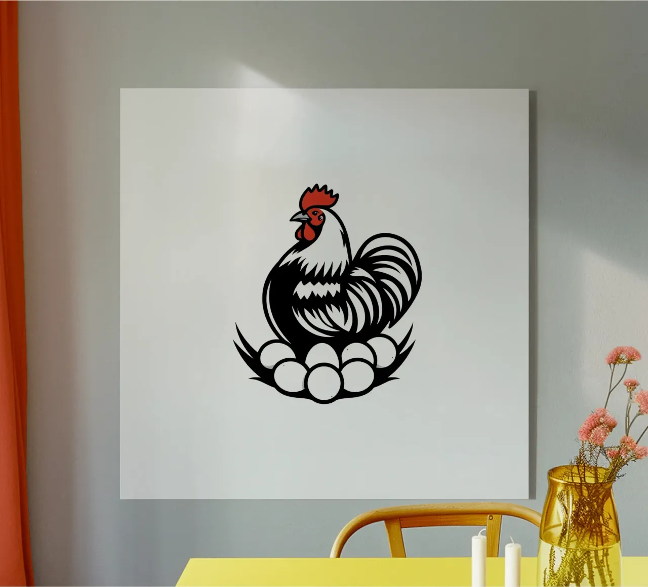 Un gallo si erge orgoglioso sopra un nido di uova bianche plexiglass da DesignDoodle