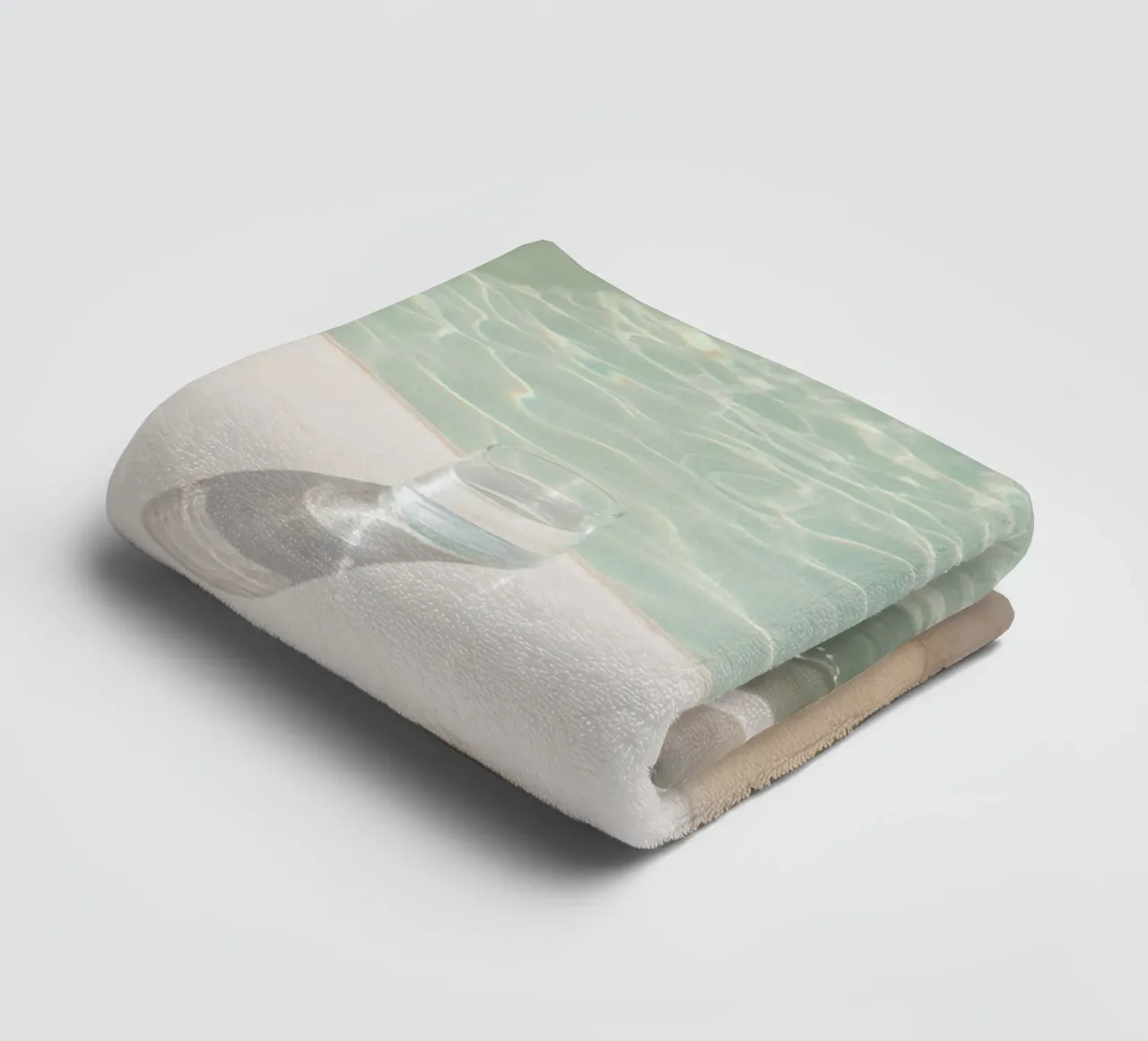Refreshment towel by Henrike Schenk Photography