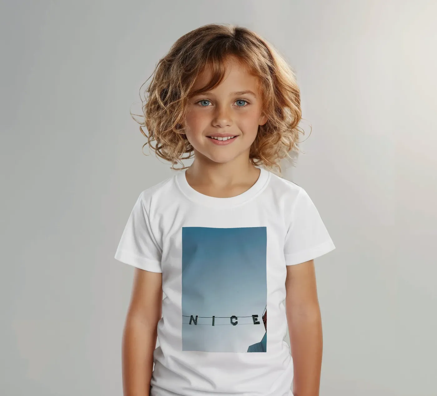 Ve-Nice t-shirt bambini da Chris Abatzis