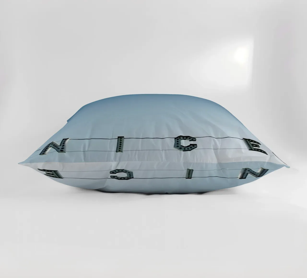 Ve-Nice cuscino da Chris Abatzis