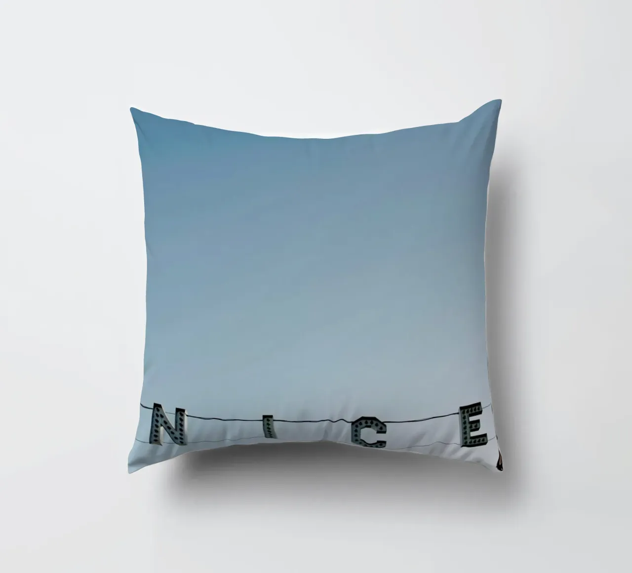 Ve-Nice cuscino da Chris Abatzis