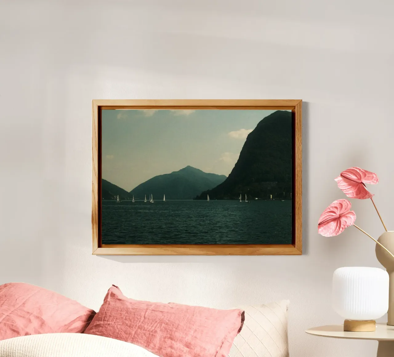 Sailboats on a Serene Lake alluminio dibond da FujiPrints
