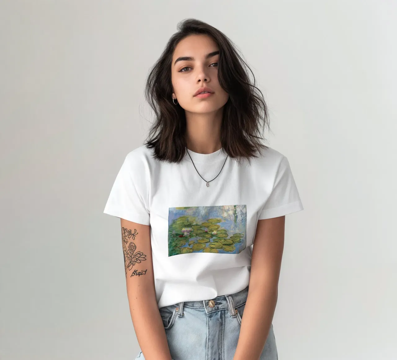 Claude Monet - Ninfee t-shirt da ARTOTHEK