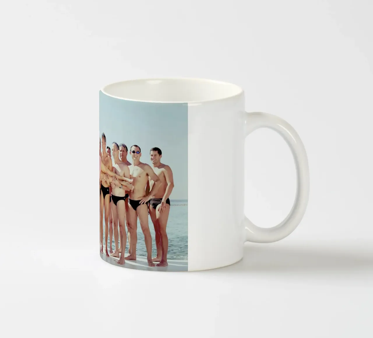 Kewpie 1 Keramik Tasse von Julian Wolkenstein