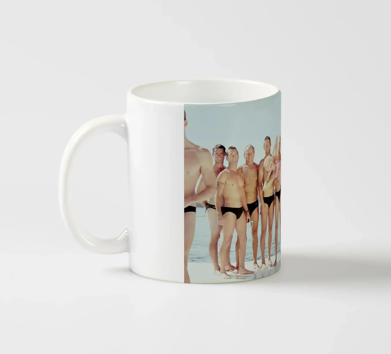 Kewpie 1 Keramik Tasse von Julian Wolkenstein