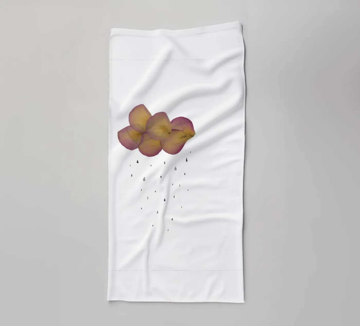 Leave - Cloud towel by Mie Frey Damgaard