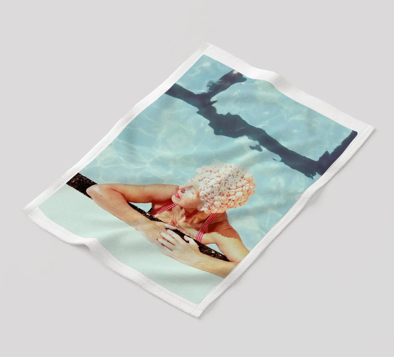 Kewpie 3 coperta in pile da Julian Wolkenstein