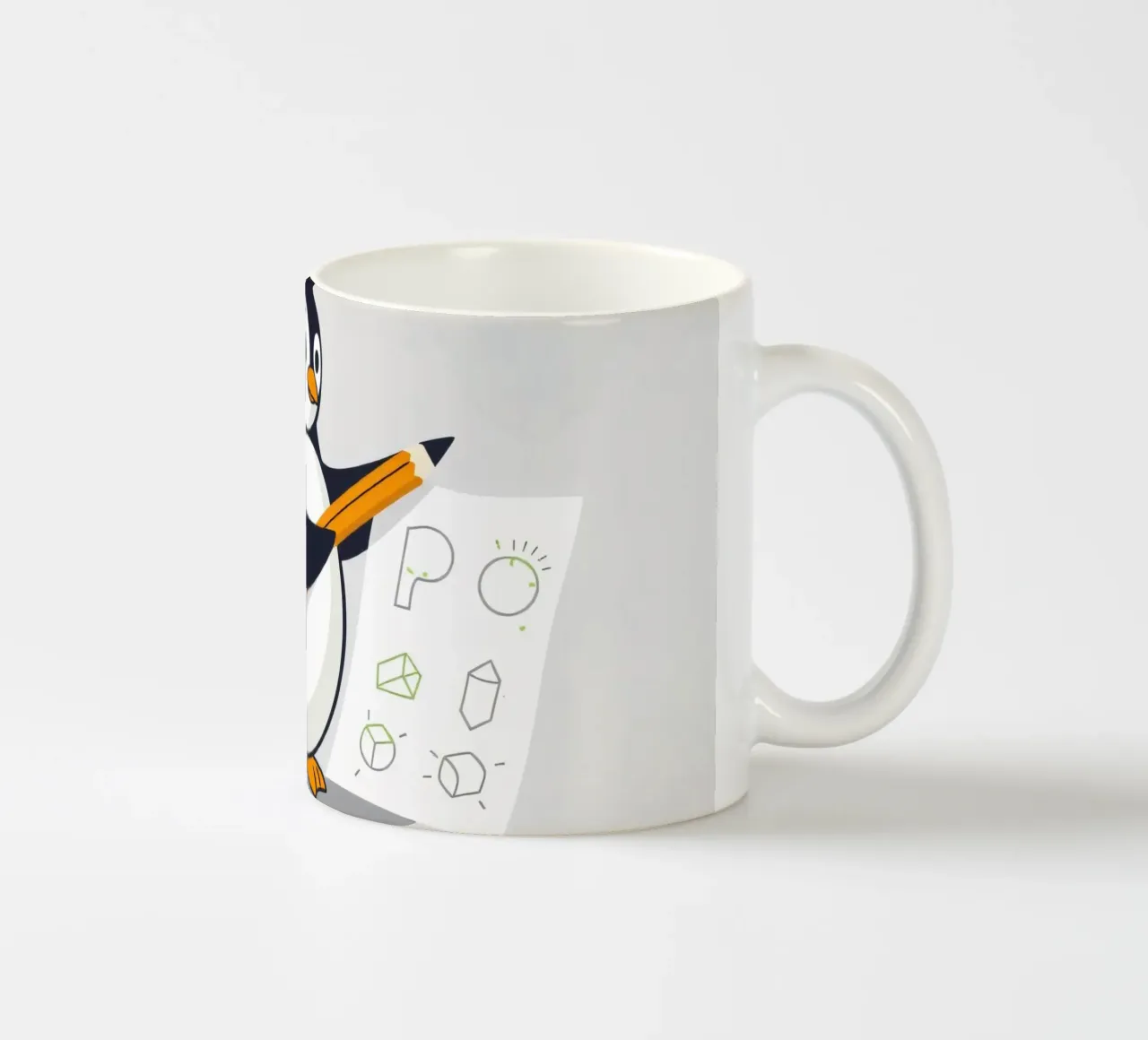 Un pinguino dei cartoni animati che disegna forme e lettere tazza in ceramica da DesignDoodle