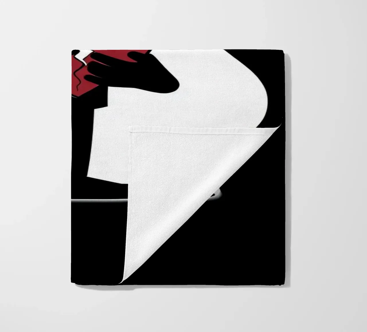 Una figura affranta tiene un cuore in frantumi telo mare da DesignDoodle