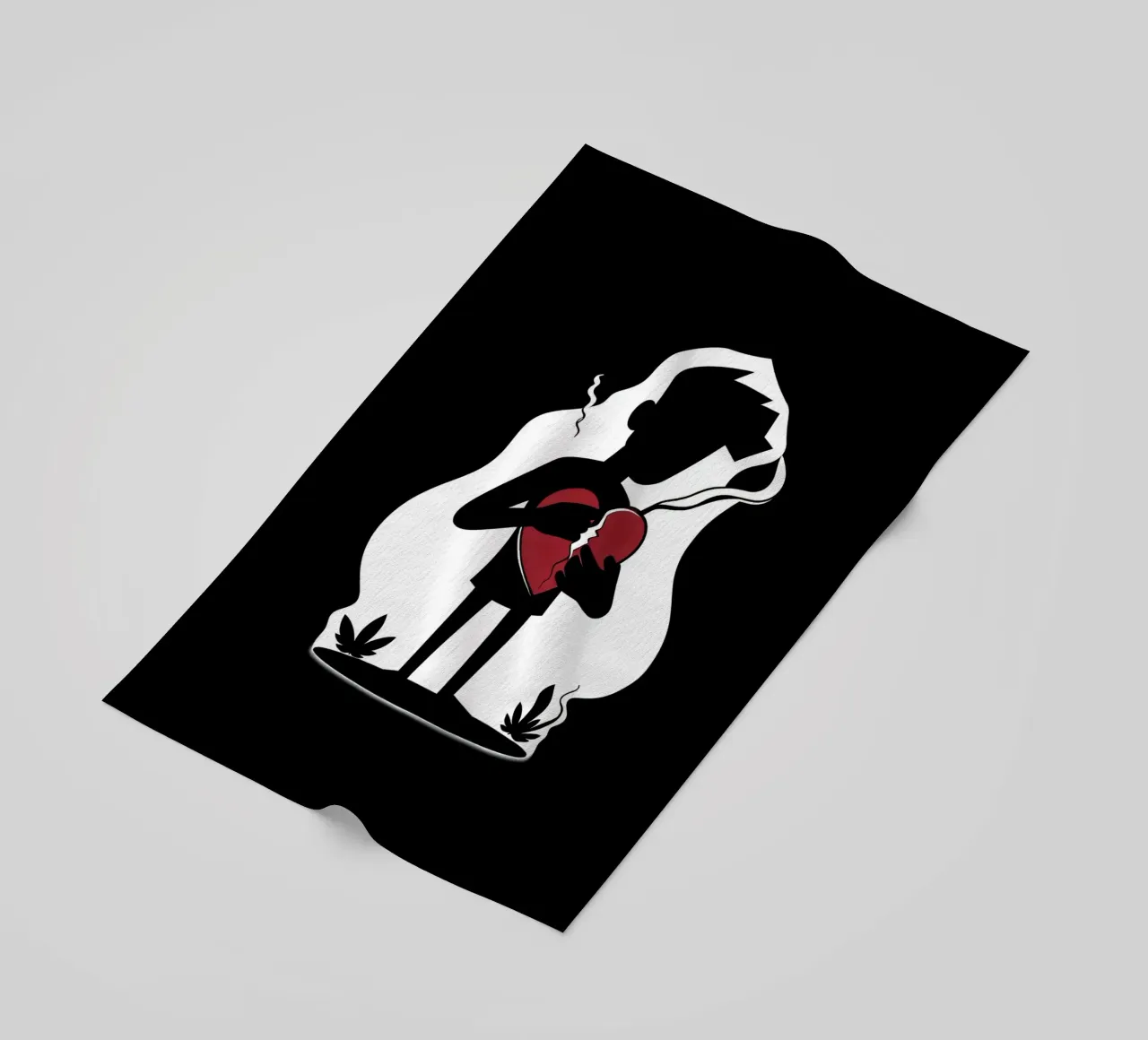 Una figura affranta tiene un cuore in frantumi telo mare da DesignDoodle