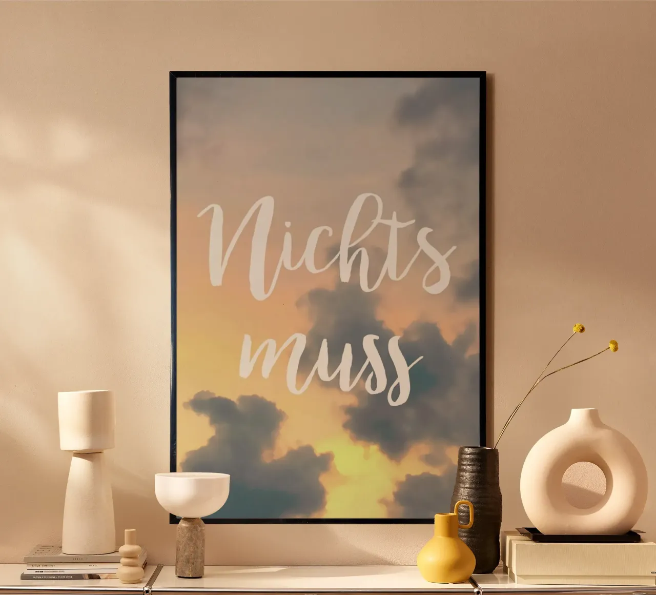 Nichts Muss poster con telaio in alluminio da UN-TYPISCH