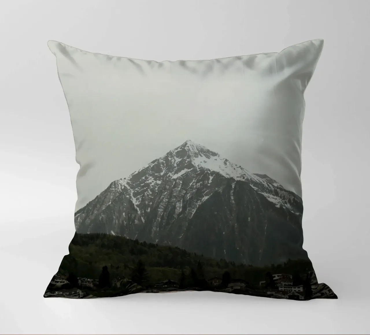 Snow-Capped Niesen cuscino da FujiSwiss