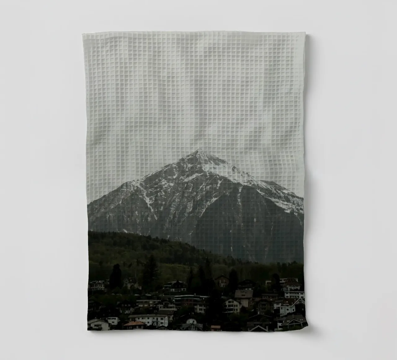 Snow-Capped Niesen canovaccio da cucina da FujiSwiss