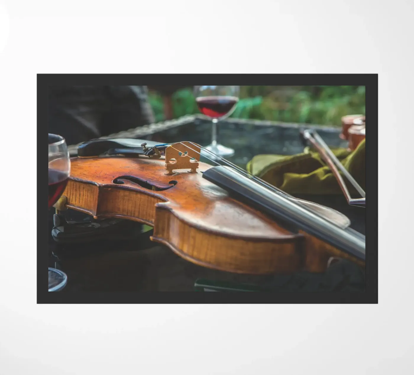 Violino e vino zerbino da Dave Hare Photography