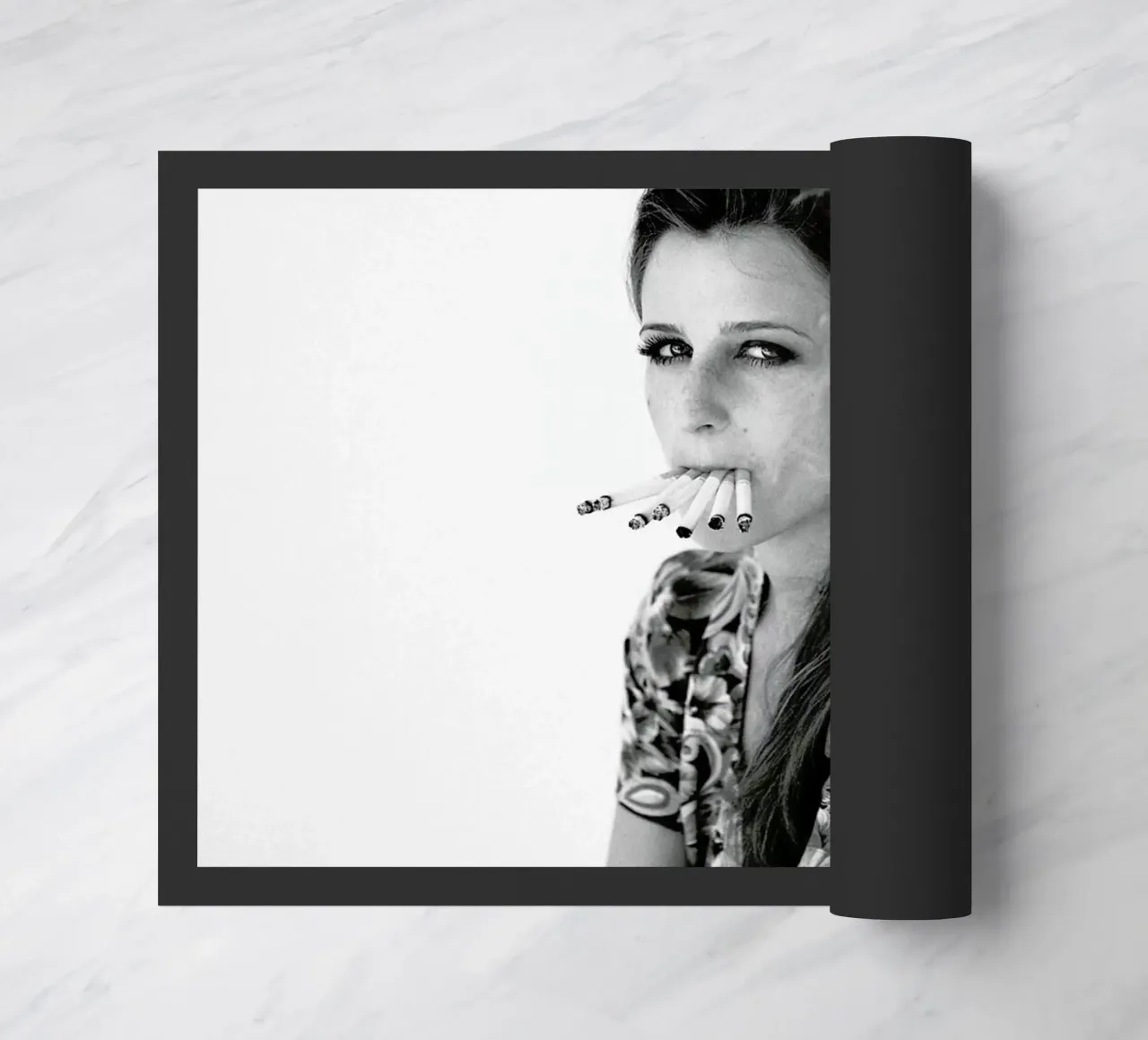 Smoke deurmat van Aysha Banos