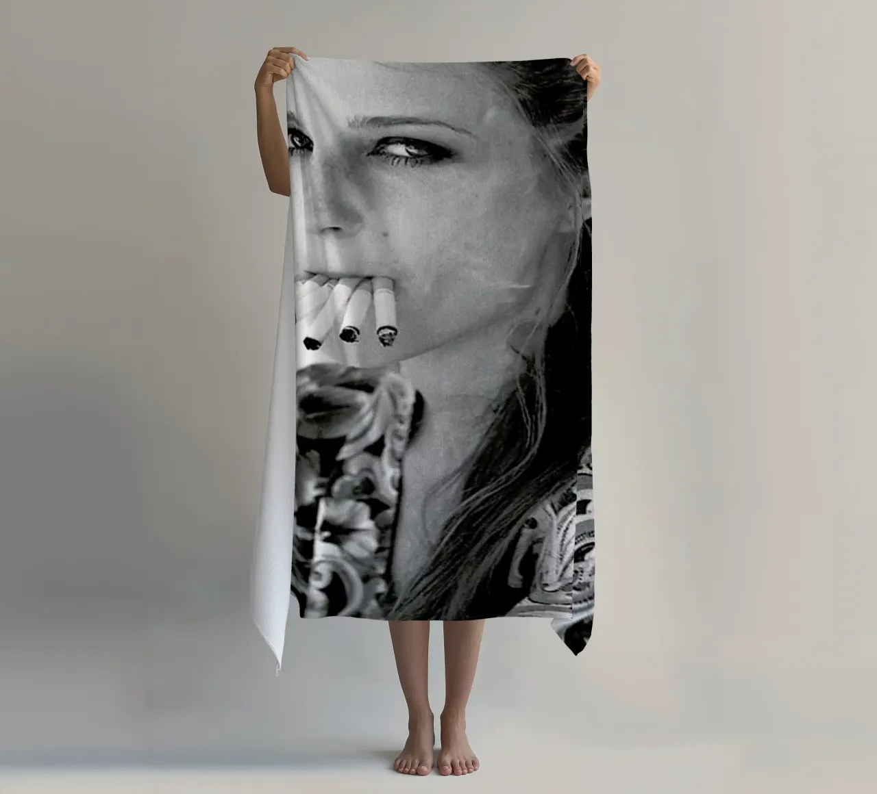 Smoke telo mare da Aysha Banos