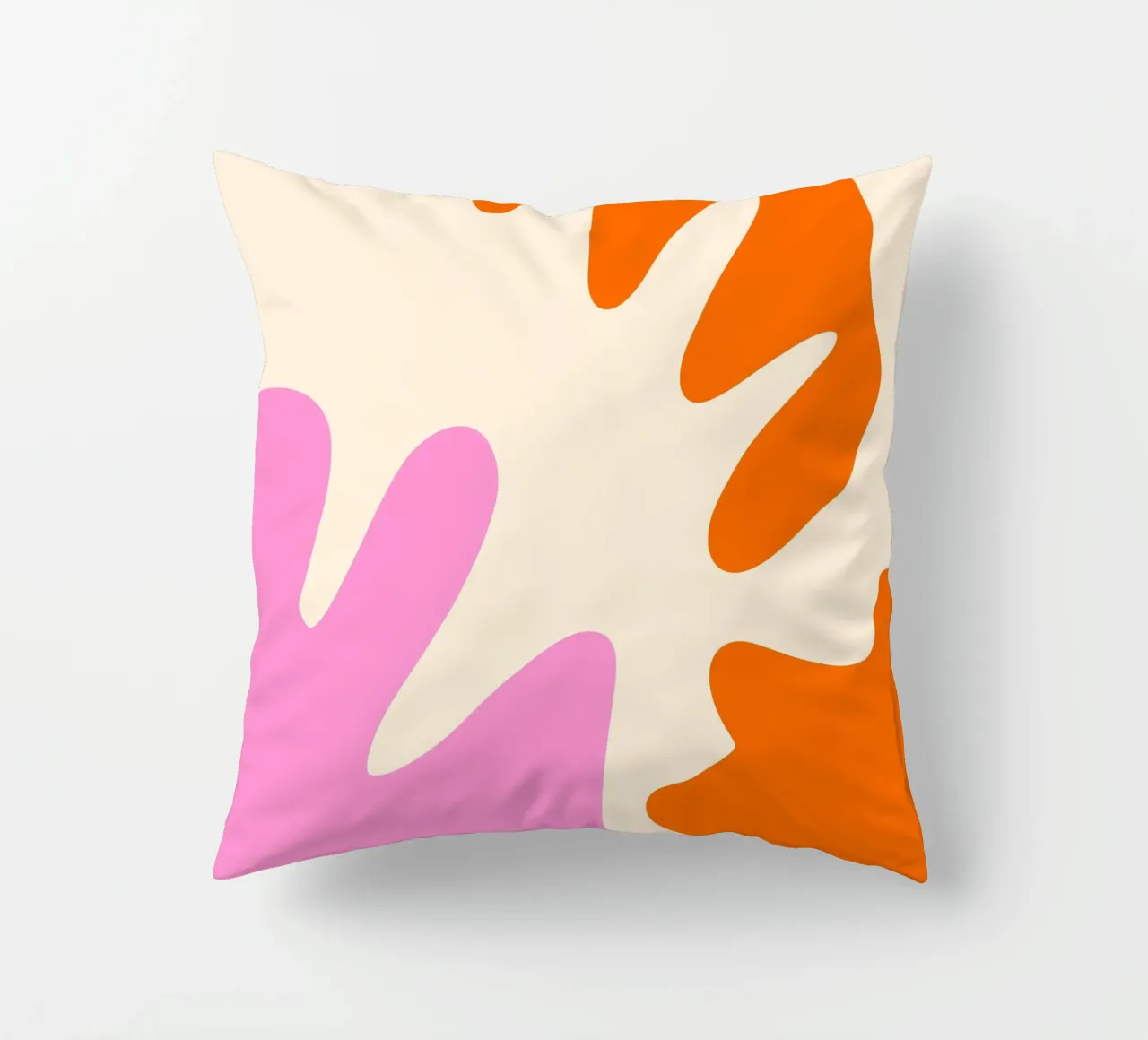 Forme astratte e moderne - rosa, arancione e crema cuscino da Wackapacka