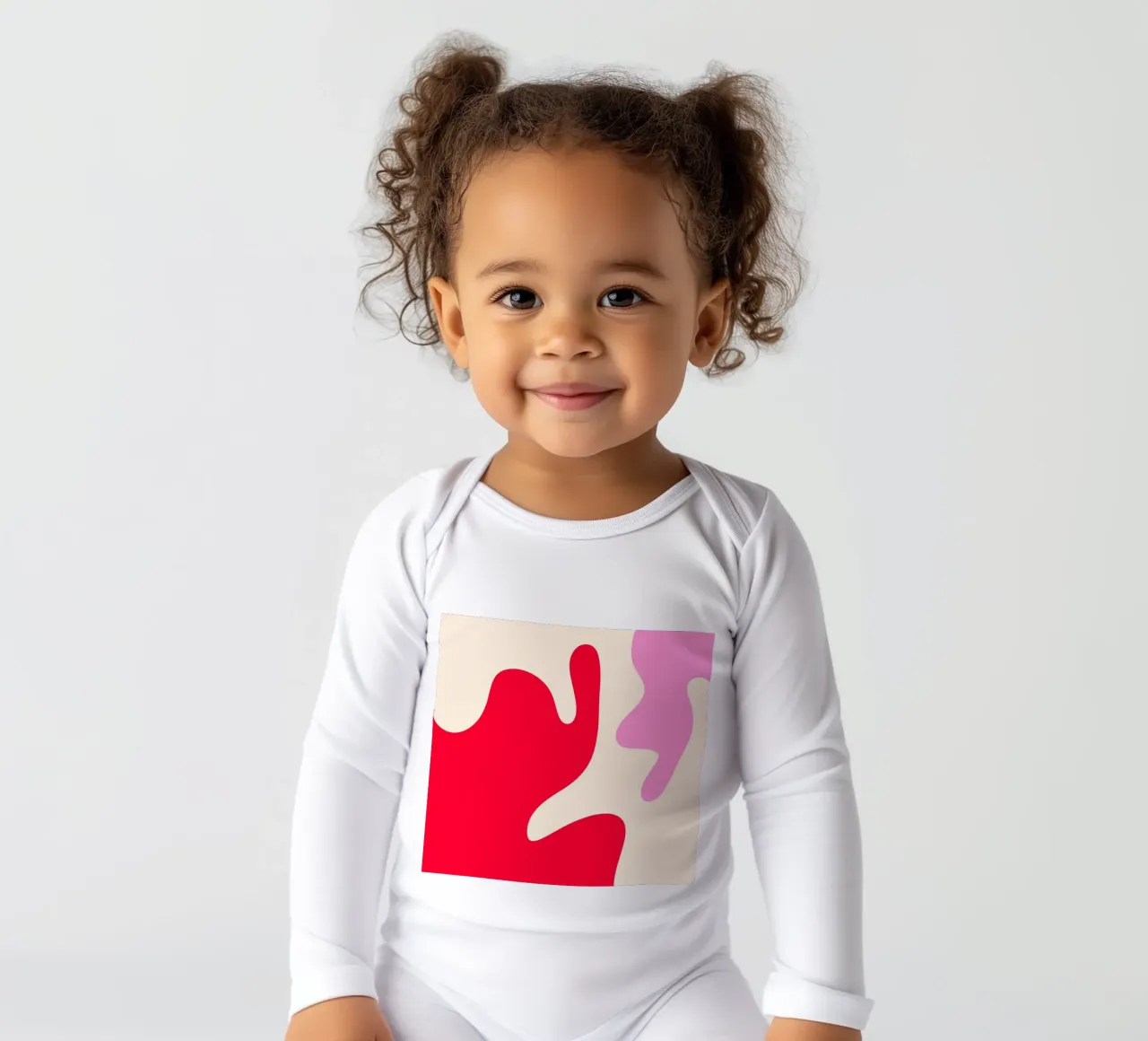Abstrakte moderne Formen - rosa, creme, rot Langarm Babybody von Wackapacka