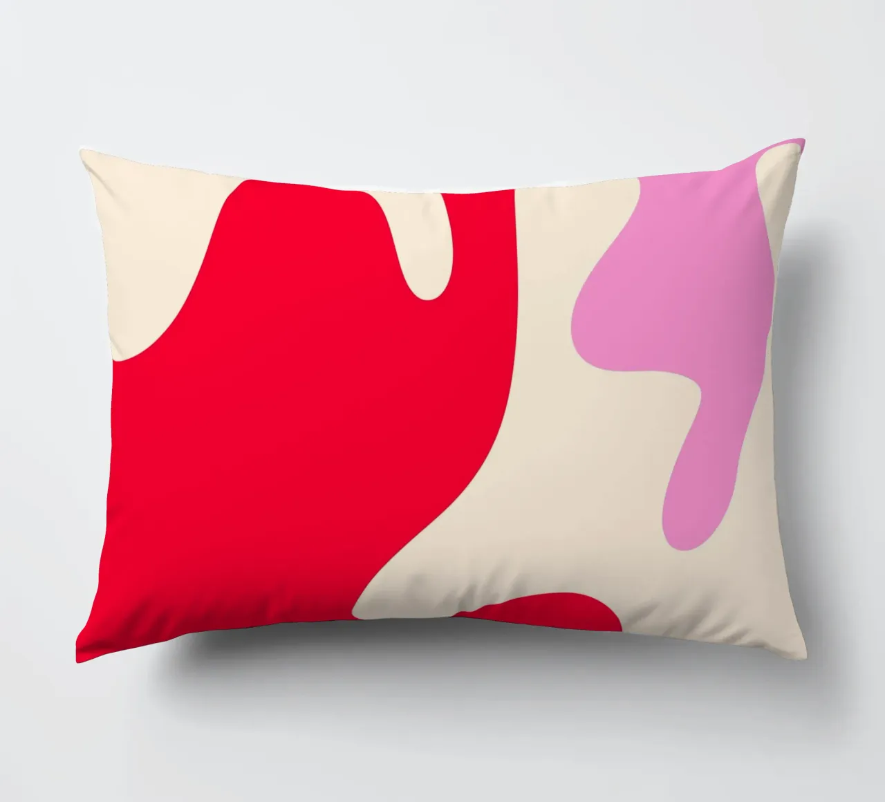 Forme astratte e moderne - rosa, crema, rosso cuscino da Wackapacka