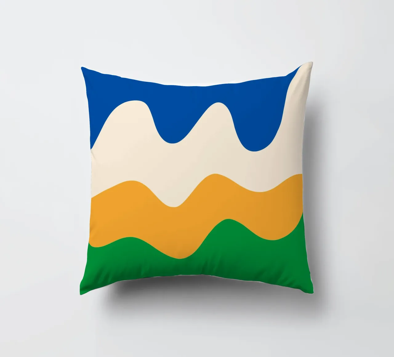 Forme astratte e moderne - blu, verde, giallo e crema cuscino da Wackapacka