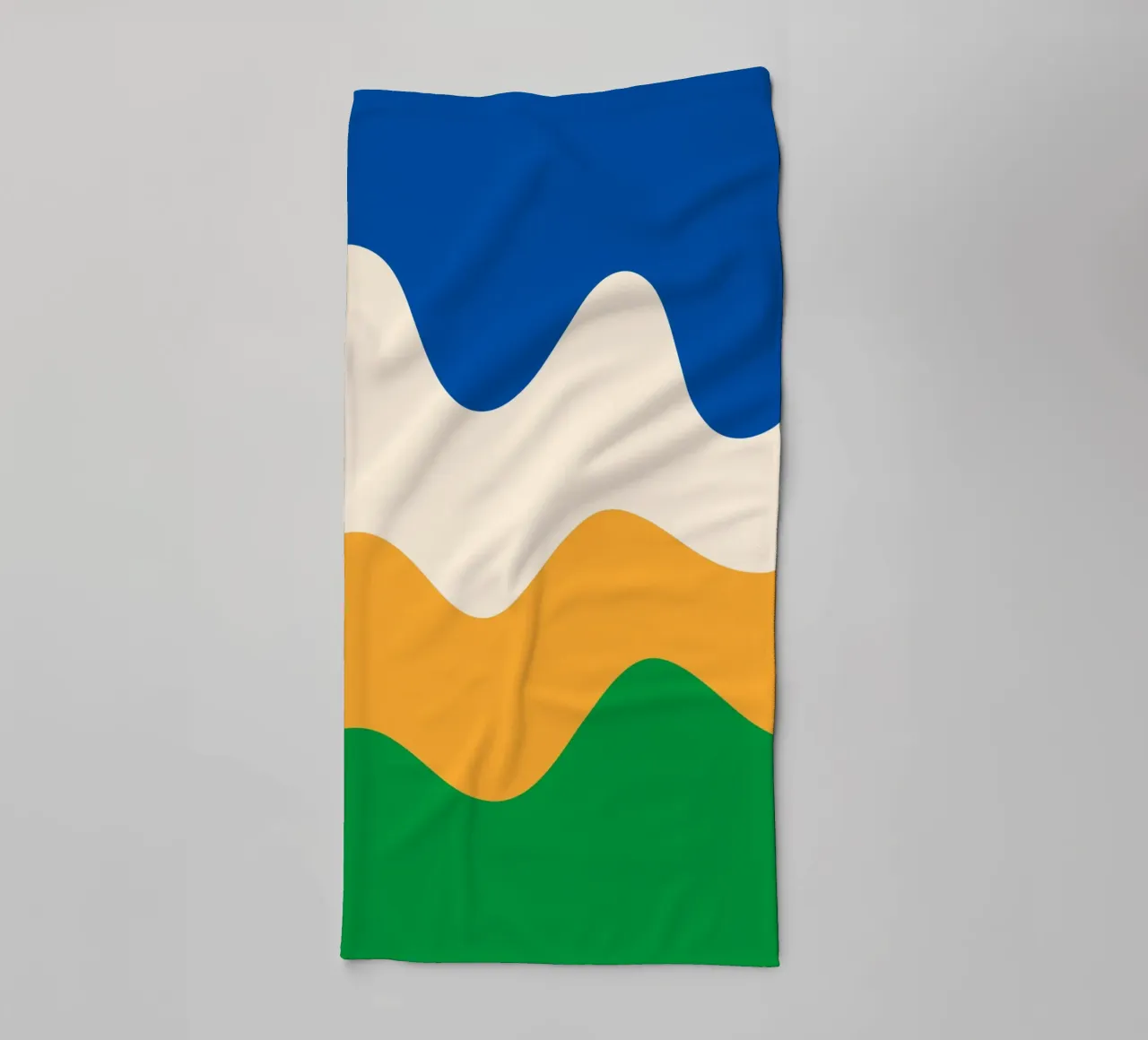 Formes abstraites modernes - bleu, vert, jaune et crème serviette de bain de Wackapacka