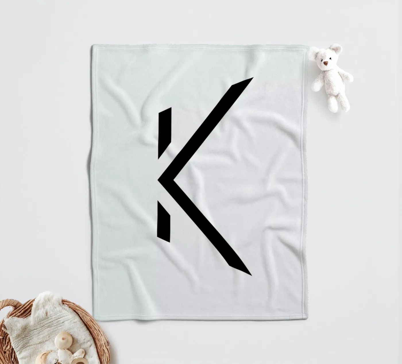 Alpha - K Fleecedecke von Emerybloom