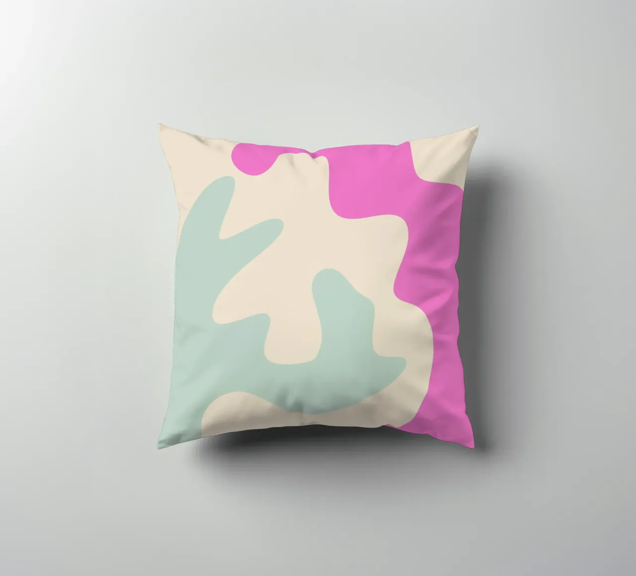 Forme astratte e moderne - rosa, blu, crema cuscino da Wackapacka