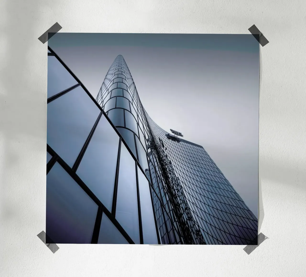 OMV Headquarter, Wien poster con telaio in plastica da Håggard Photography | Ronny Behnert