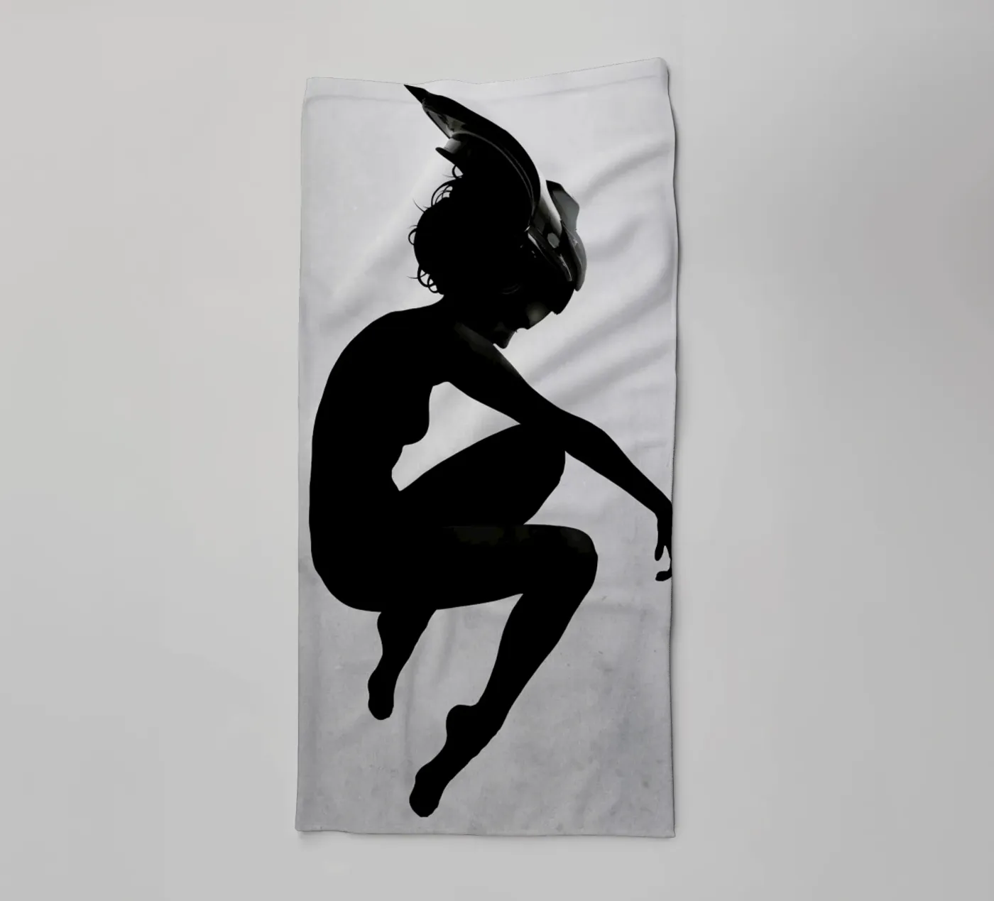 Meander towel by Ruben Ireland