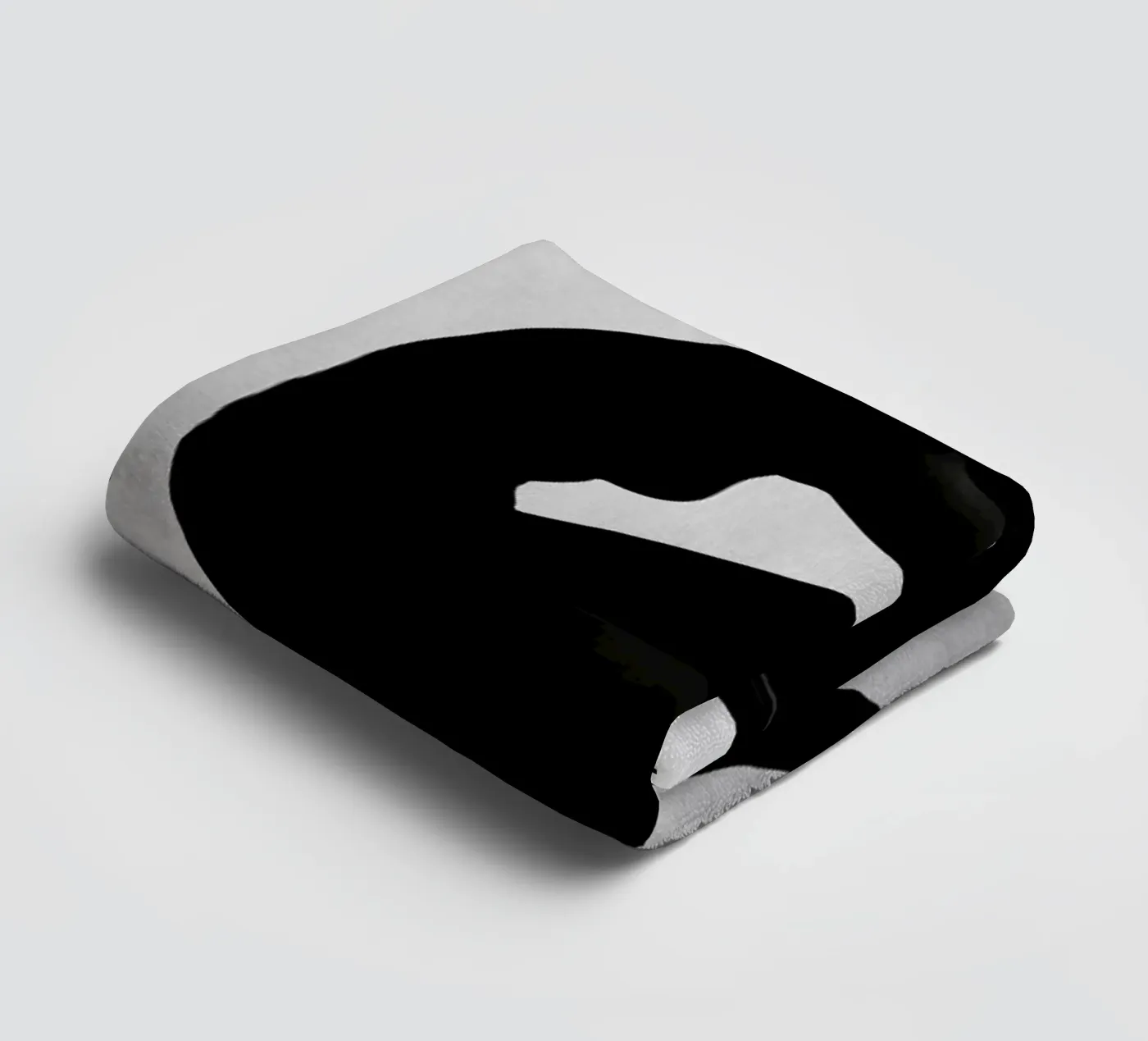 Meander towel by Ruben Ireland