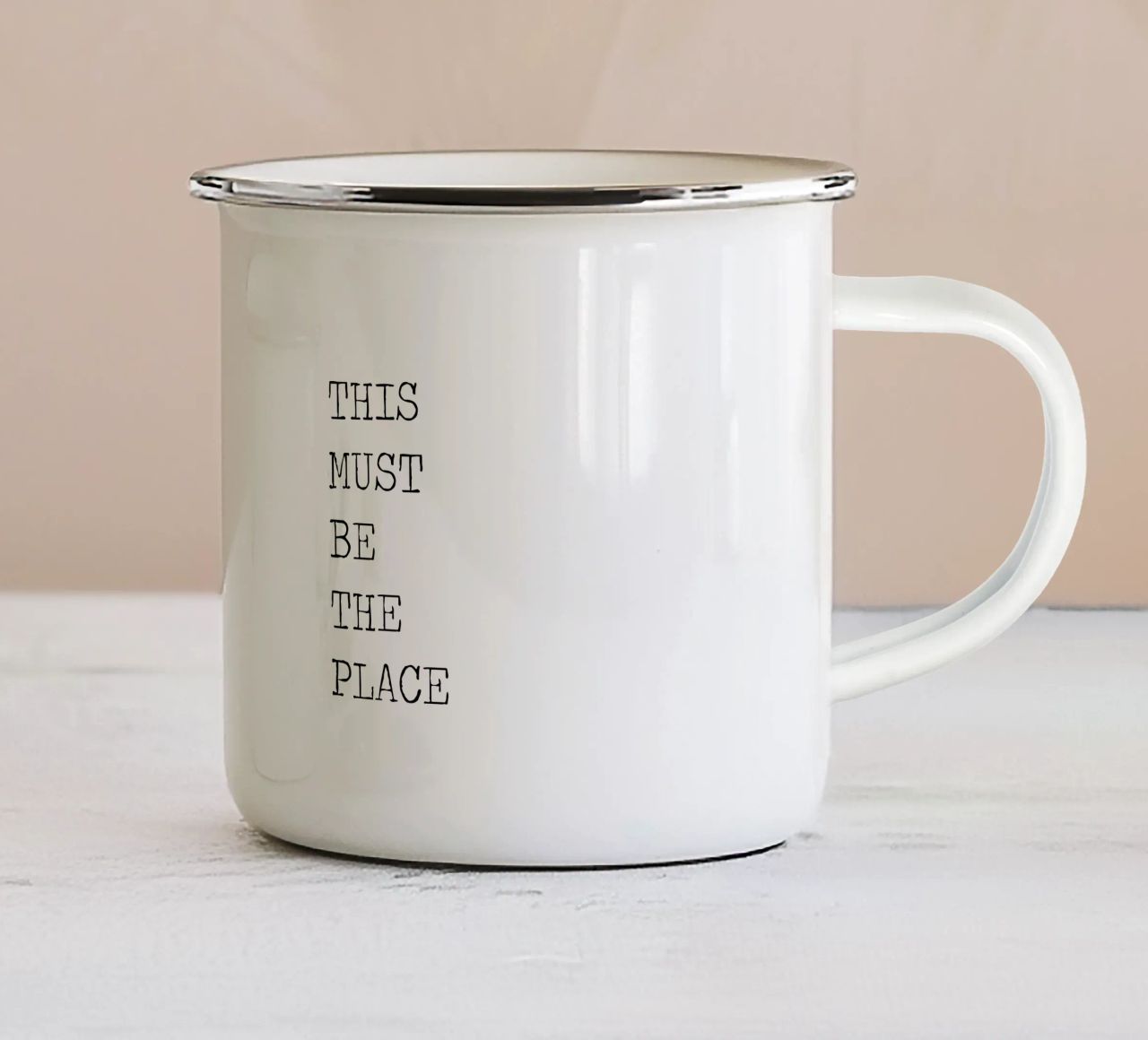 This Must Be The Place Minimalist schwarz-weißes Zitat Emaille Tasse von Summer Soul Co. - Quotes