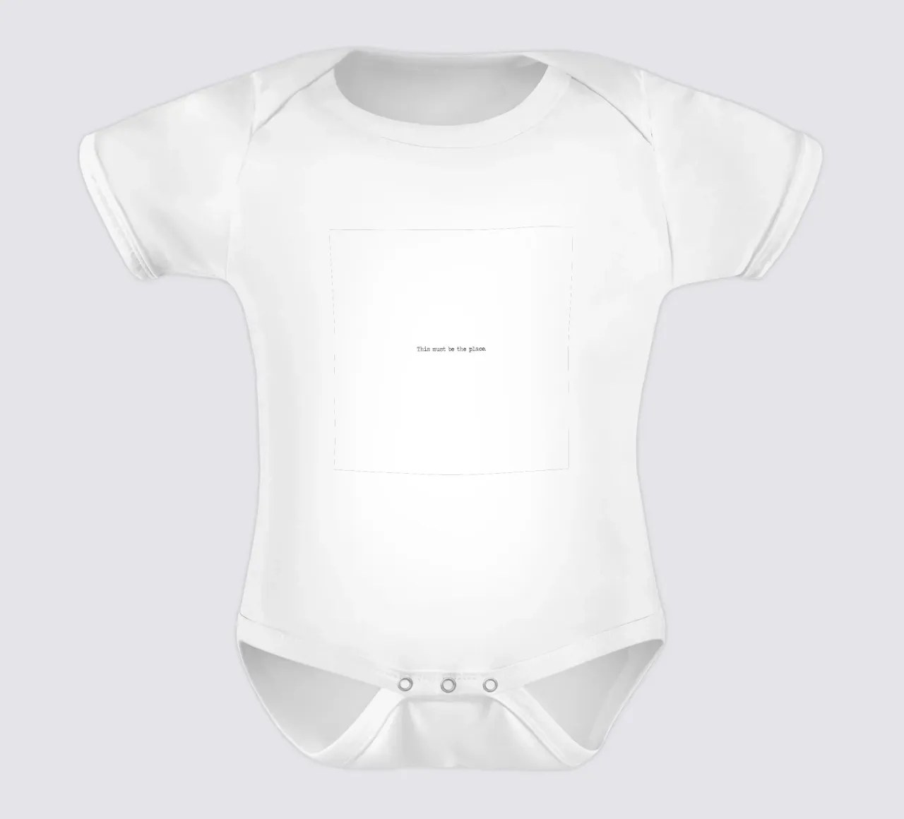 Questo deve essere il luogo della tipogafia body neonato maniche corte da Summer Soul Co. - Quotes