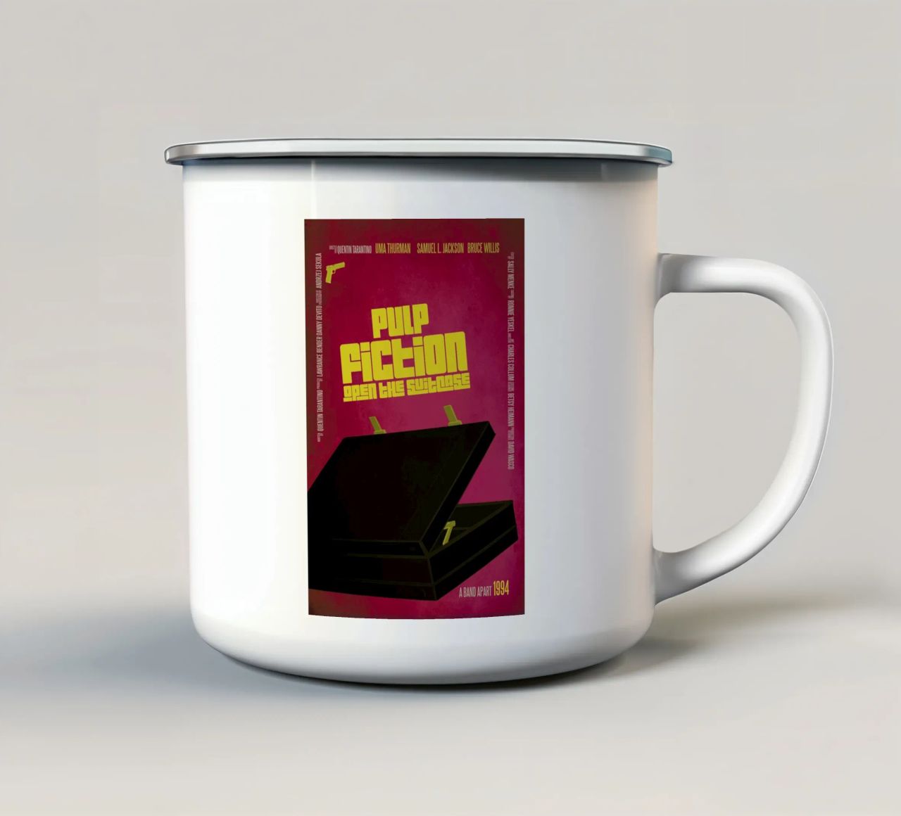 Pulp Fiction tazza in smalto da Aycan Elijah Yilmaz