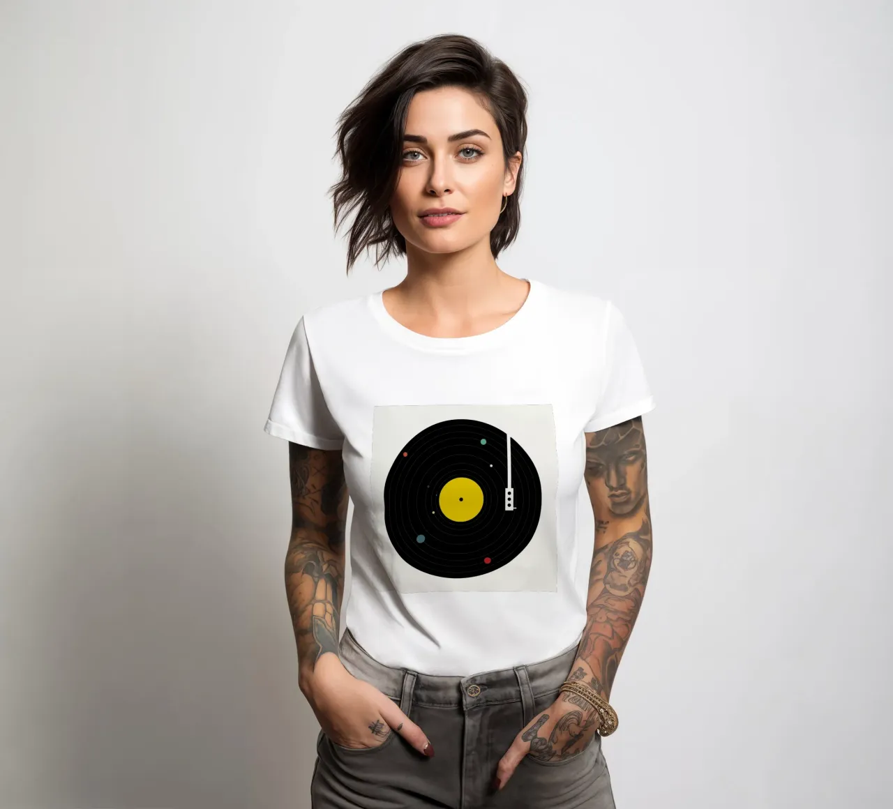 Music Everywhere Frauen T-Shirt von Florent Bodart