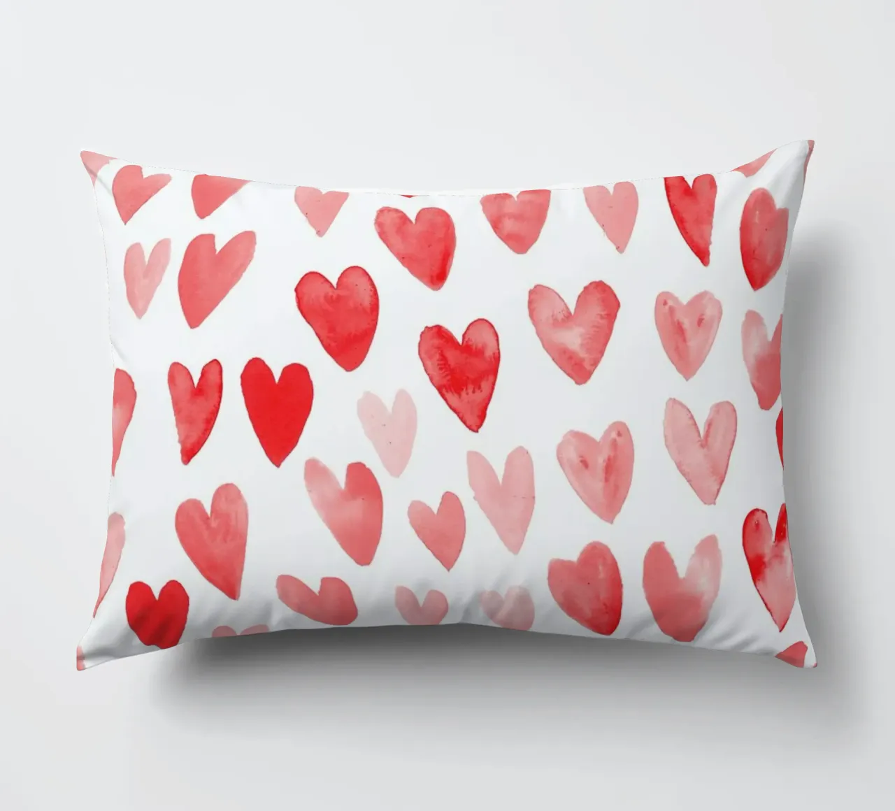 Valentines Hearts Kissen von Charlotte Winter