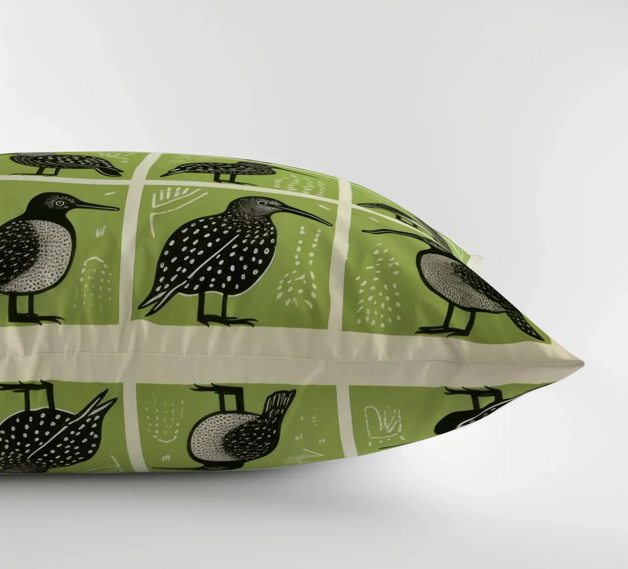 Kiwi verdi cuscino da Minimal Animal Art