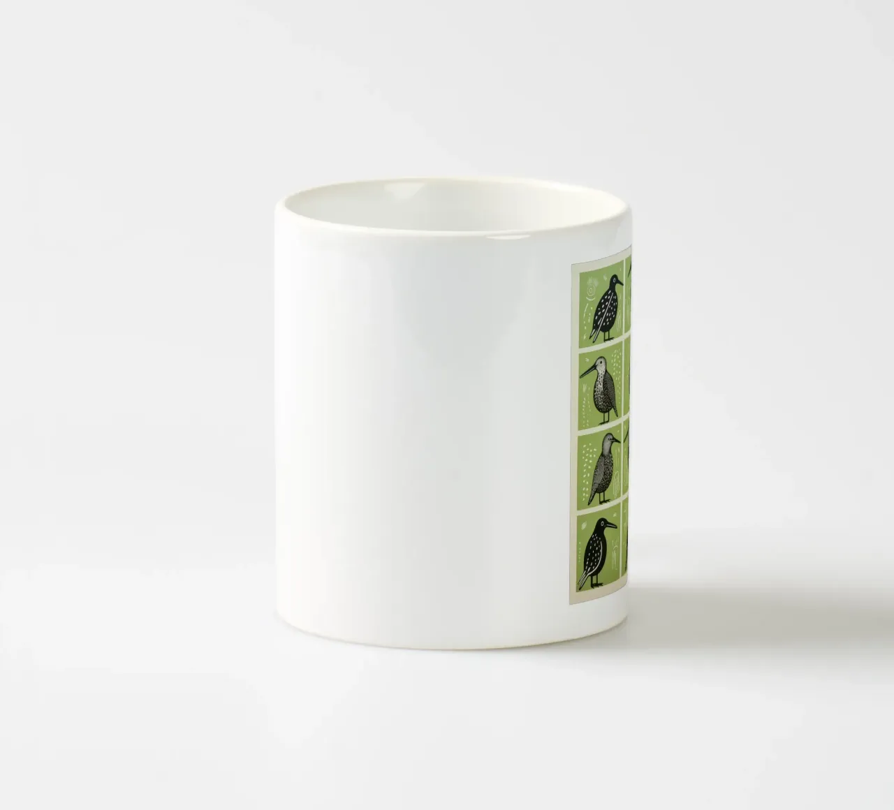 Kiwi verdi tazza in ceramica da Minimal Animal Art